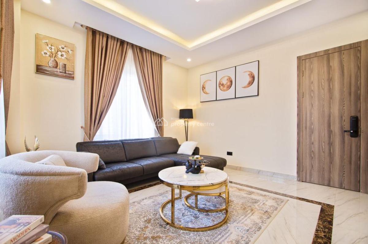 Exquisite 1bedroom Apartment, Lekki Phase 1, Lekki, Lagos, Flat / Apartment Short Let