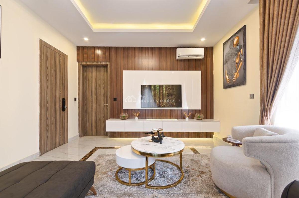 Exquisite 1bedroom Apartment, Lekki Phase 1, Lekki, Lagos, Flat / Apartment Short Let