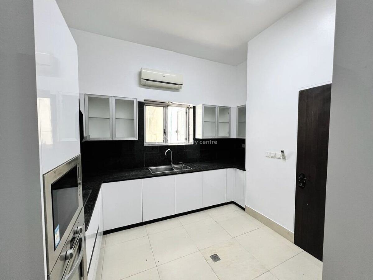 Brand New 2-bedroom Apartment with Swimming Pool, Lekki Phase 1, Lekki, Lagos, Flat / Apartment for Sale