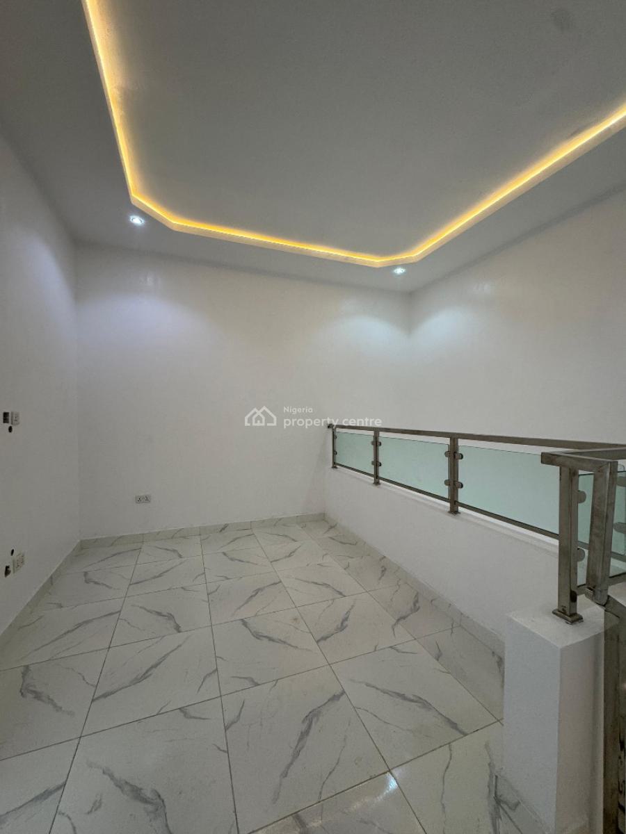 Self  Serviced 4 Bedroom Terrace  Duplex, Ajah, Lekki, Lagos, Terraced Duplex for Sale