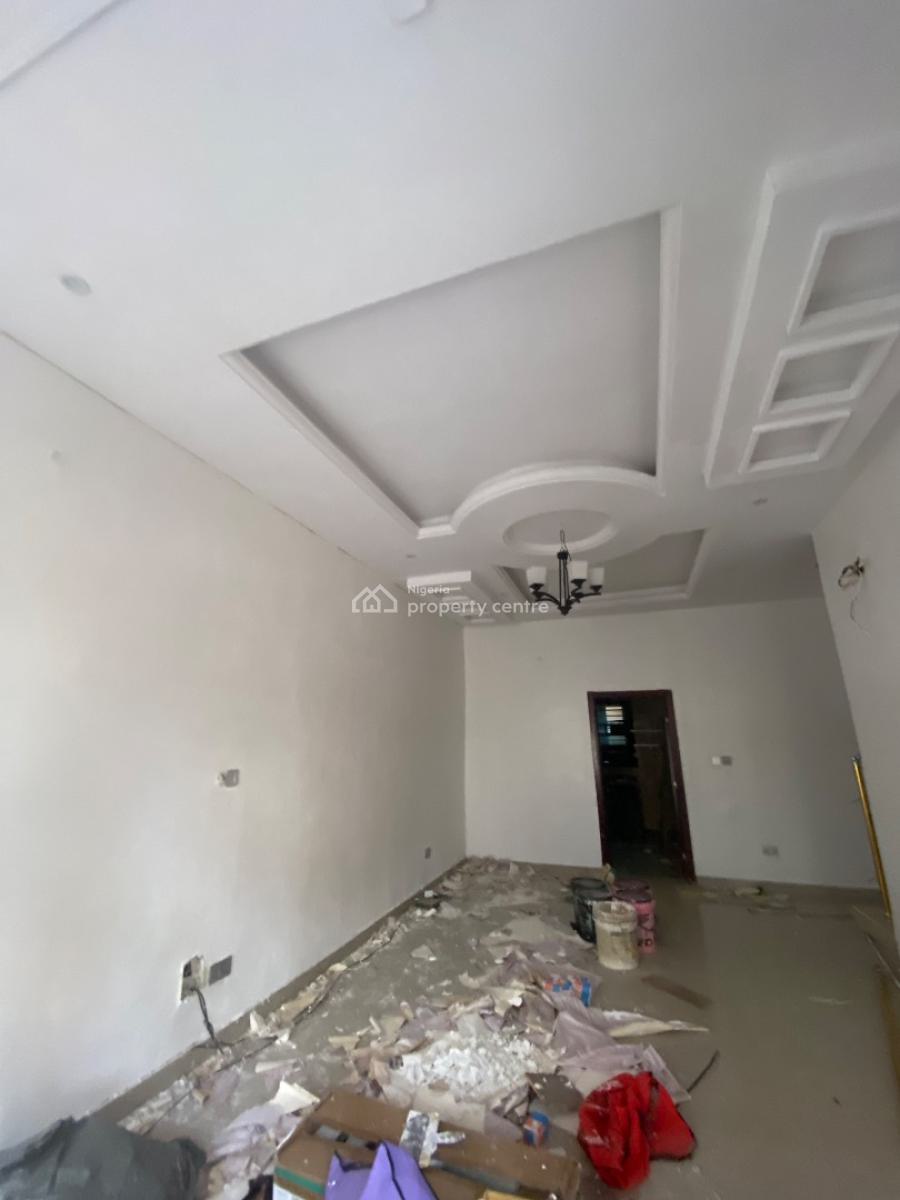 Luxury 3bed Wirhybq in. Secured Estate with Light, Lekki County, Lekki, Lagos, Terraced Duplex for Sale