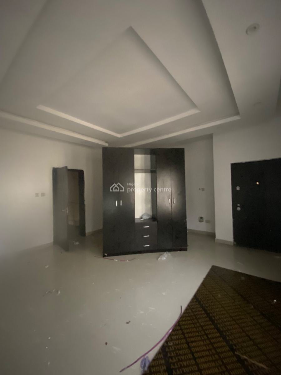 Luxury 3bed Wirhybq in. Secured Estate with Light, Lekki County, Lekki, Lagos, Terraced Duplex for Sale