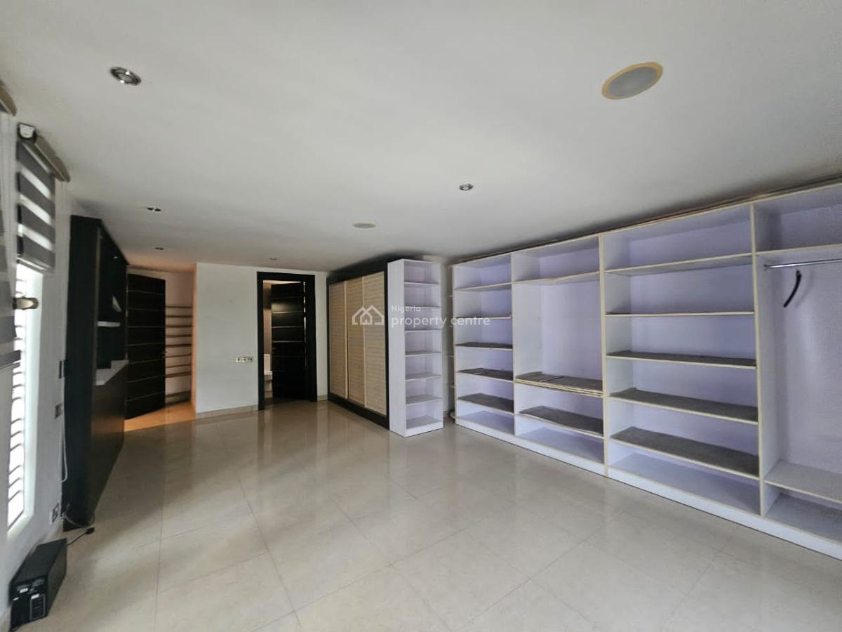 5 Bedroom Duplex in Banana Island Ikoyi  $100,000. Agency Fee 10, Banana Island, Ikoyi, Lagos, Detached Duplex for Rent