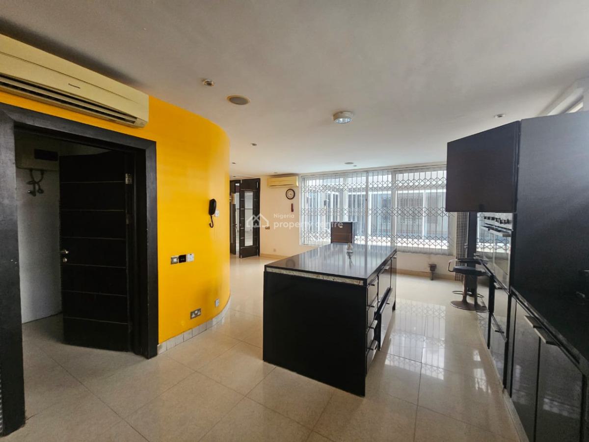 5 Bedroom Duplex in Banana Island Ikoyi  $100,000. Agency Fee 10, Banana Island, Ikoyi, Lagos, Detached Duplex for Rent