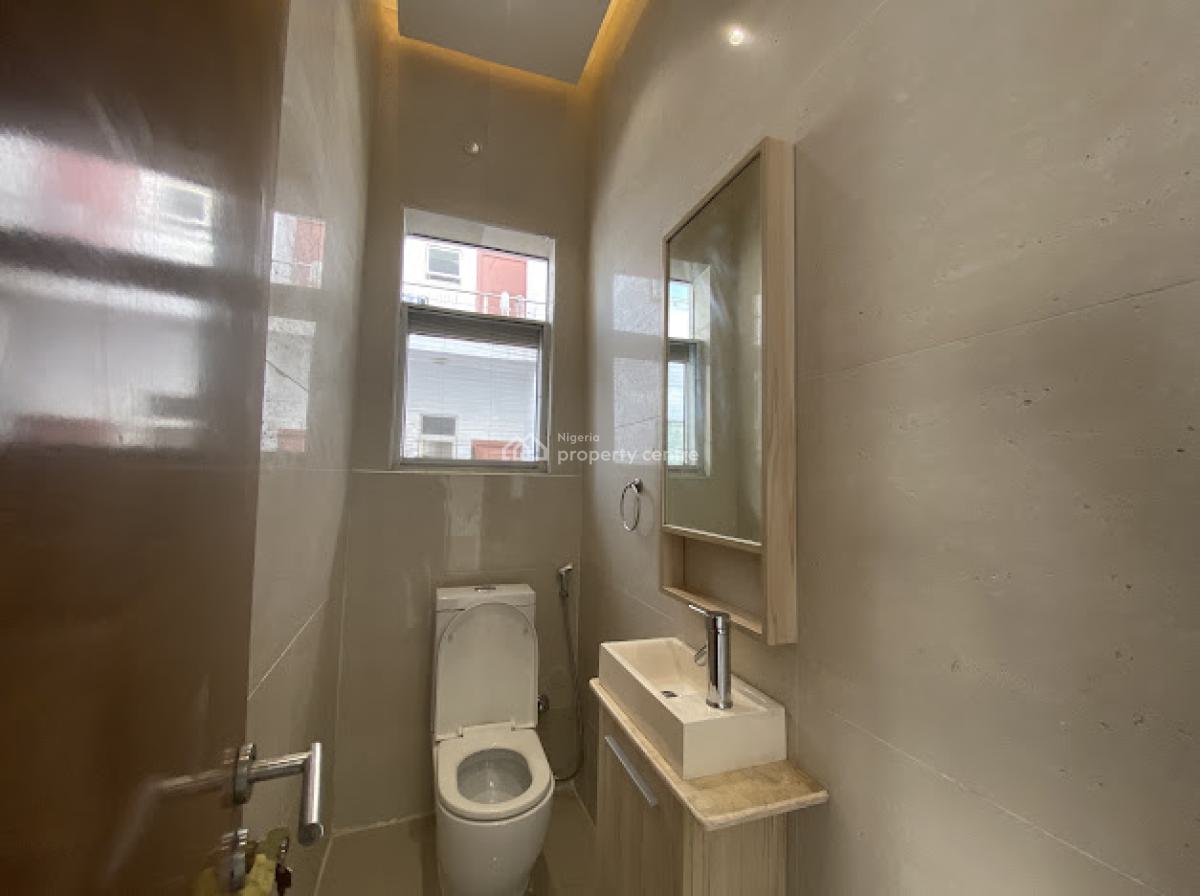 Waterfront 3 Bedroom Flat + Bq, Swimming Pool, Gym, Banana Island, Ikoyi, Lagos, Flat / Apartment for Sale
