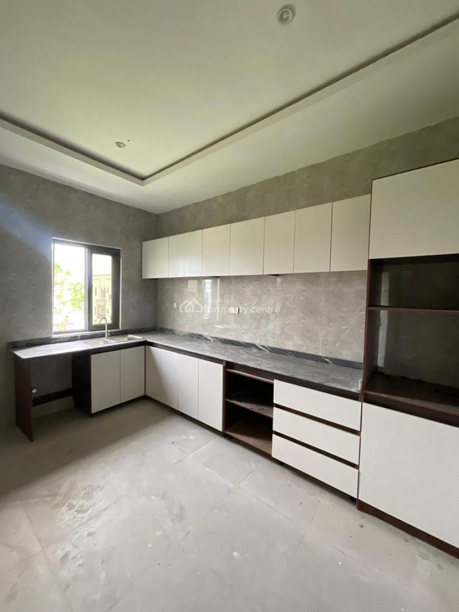 Luxury 3 Bedroom Apartment Available, Lekki Scheme 2, Ajah, Lagos, Flat / Apartment for Sale