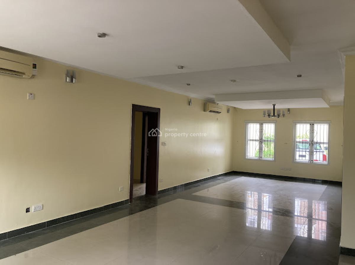 Spacious 3 Bedroom Flat + Bq, Swimming Pool, Gym, Old Ikoyi, Ikoyi, Lagos, Flat / Apartment for Sale