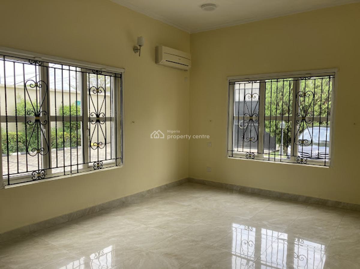 Spacious 3 Bedroom Flat + Bq, Swimming Pool, Gym, Old Ikoyi, Ikoyi, Lagos, Flat / Apartment for Sale