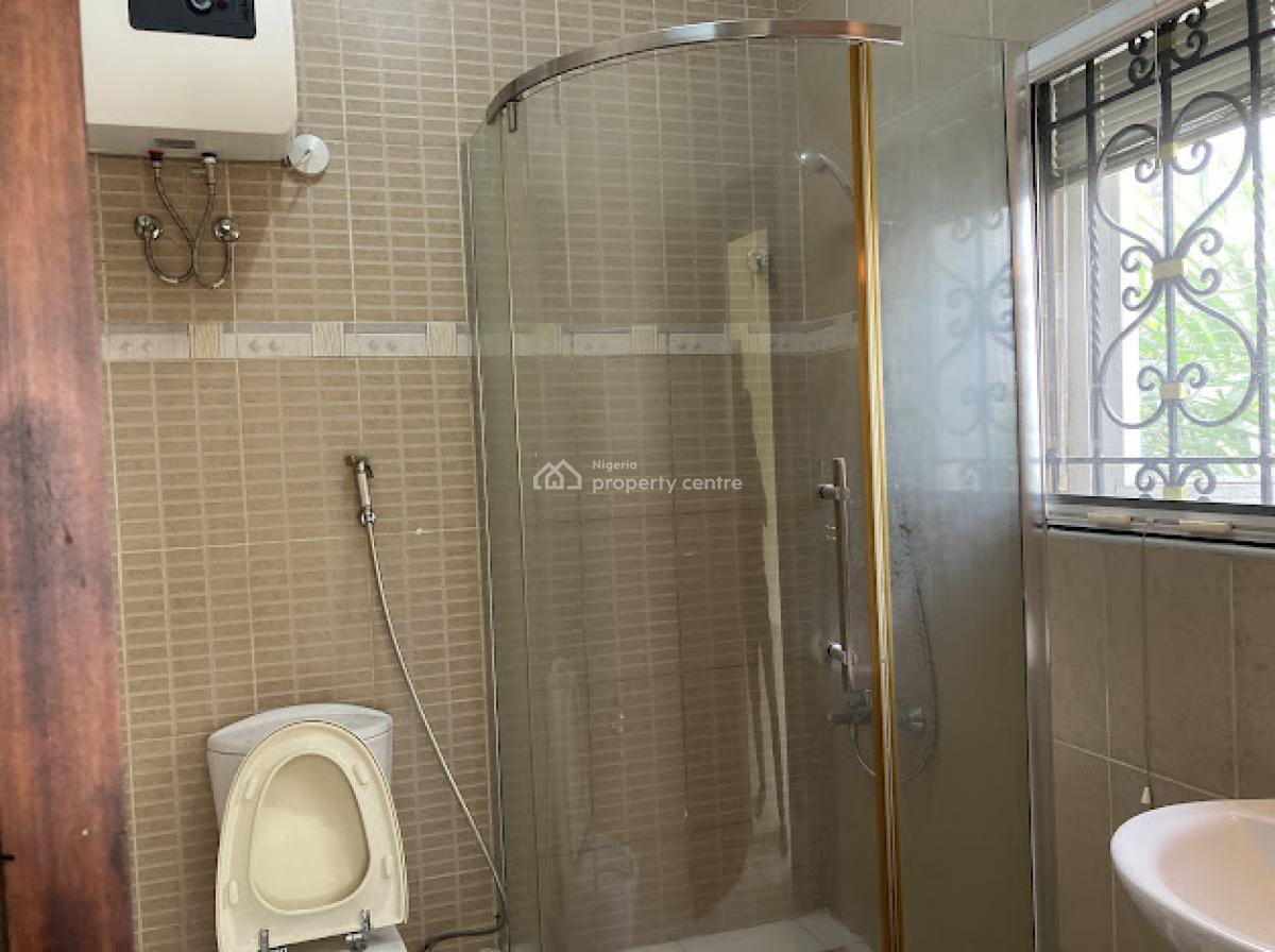 Spacious 3 Bedroom Flat + Bq, Swimming Pool, Gym, Old Ikoyi, Ikoyi, Lagos, Flat / Apartment for Sale