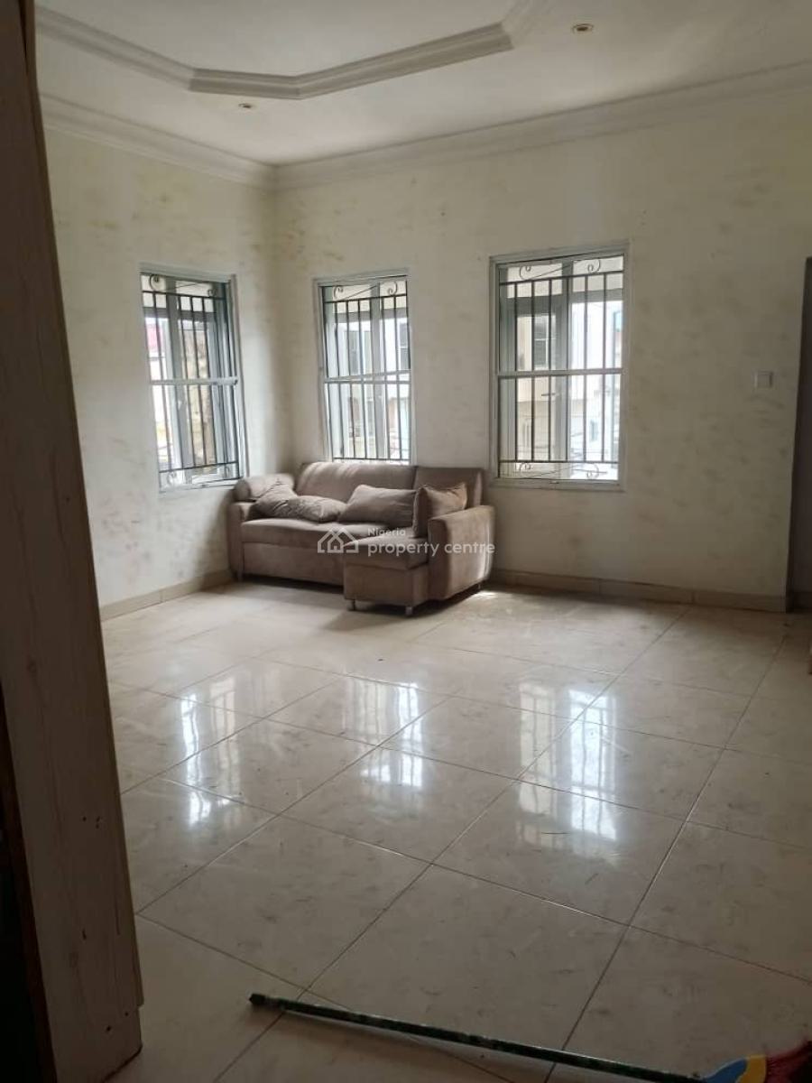 a Spacious 5bedroom Fully Detached Duplex with Bq, Lekki, Lagos, Flat / Apartment for Rent