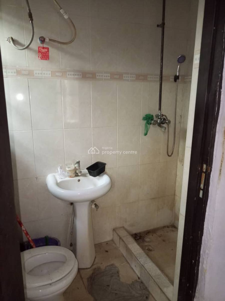 a Spacious 5bedroom Fully Detached Duplex with Bq, Lekki, Lagos, Flat / Apartment for Rent