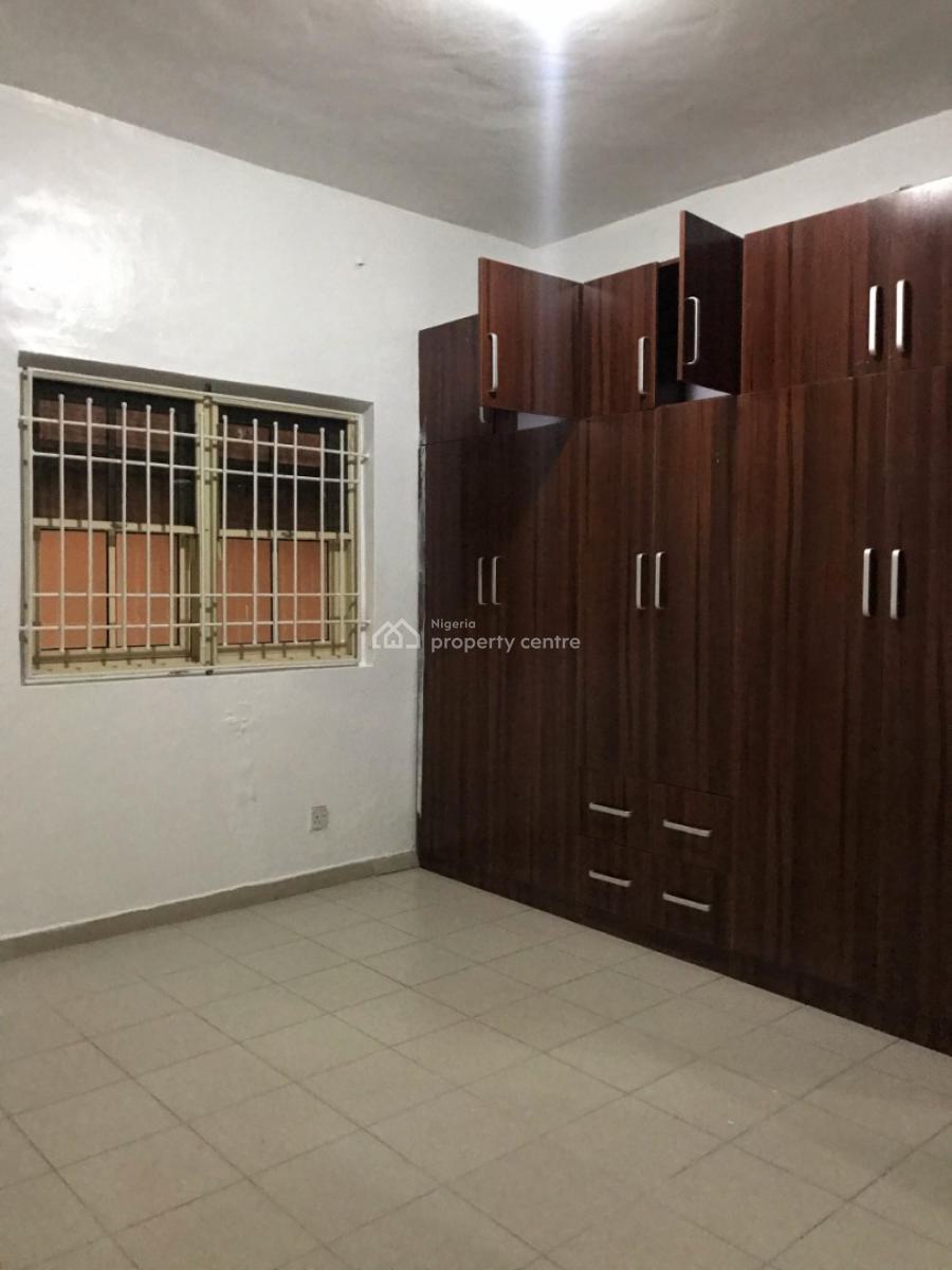 3bedroom Serviced Apartment with Maid Room, Fola Osibo Street Off Admiralty Way Lekki Phase 1, Lekki, Lagos, Flat / Apartment for Rent
