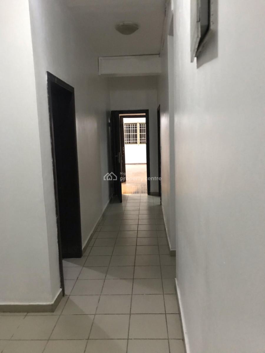 3bedroom Serviced Apartment with Maid Room, Fola Osibo Street Off Admiralty Way Lekki Phase 1, Lekki, Lagos, Flat / Apartment for Rent