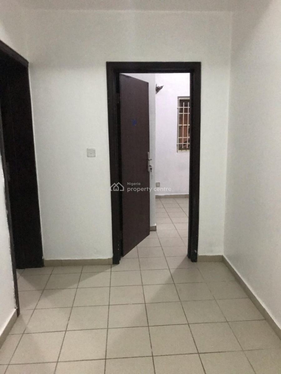 3bedroom Serviced Apartment with Maid Room, Fola Osibo Street Off Admiralty Way Lekki Phase 1, Lekki, Lagos, Flat / Apartment for Rent