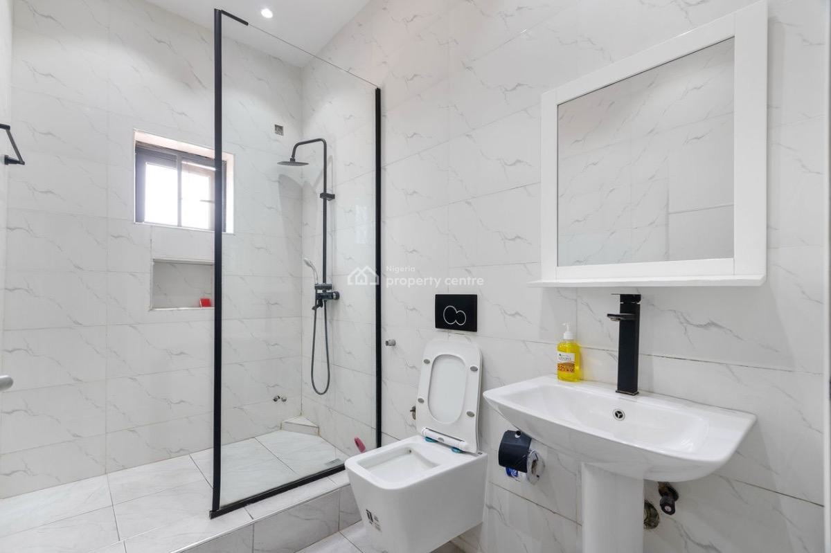 Luxury 3 Bedroom with Swimming Pool and Snooker Board, Lekki Phase 1, Lekki, Lagos, Flat / Apartment Short Let