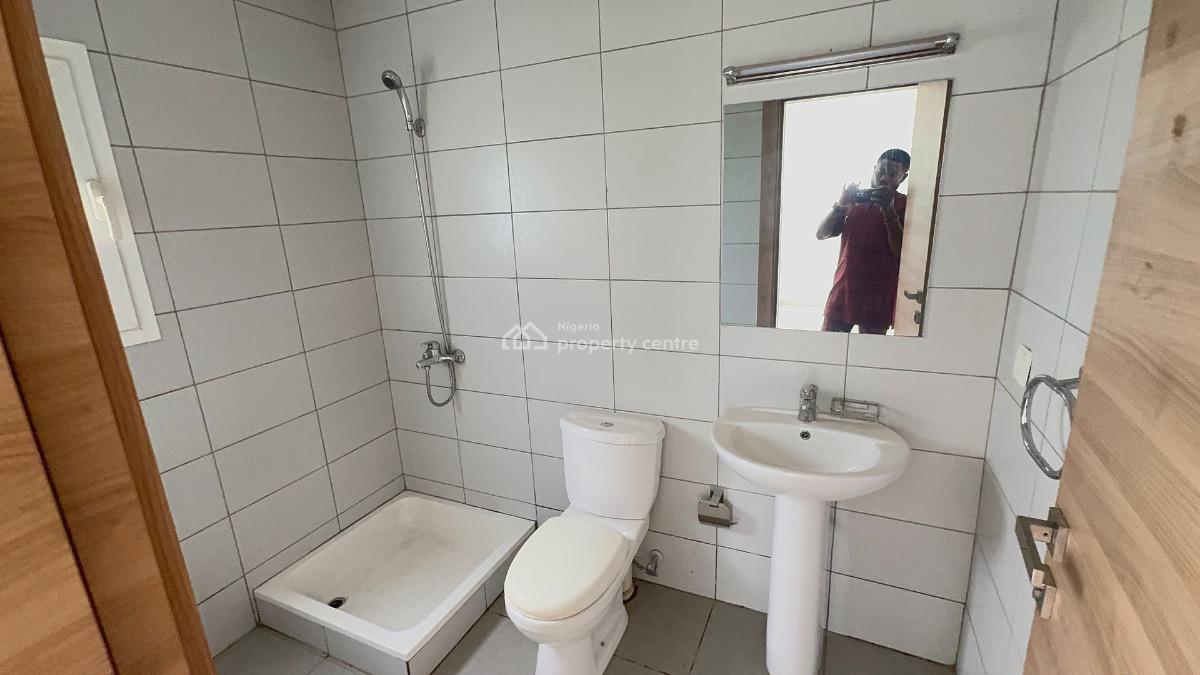 Extremely Luxurious 3-bedroom Apartment with Bq, Guzape, Guzape District, Abuja, Flat / Apartment for Rent