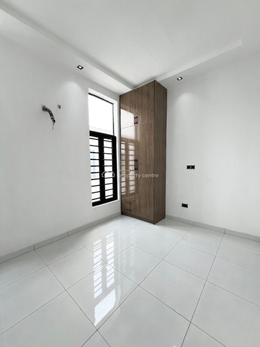 4-bedroom Semi-detached Duplex with Bq, Ikota, Lekki, Lagos, Semi-detached Duplex for Sale