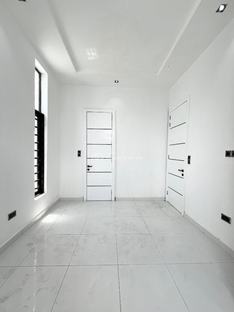 4-bedroom Semi-detached Duplex with Bq, Ikota, Lekki, Lagos, Semi-detached Duplex for Sale