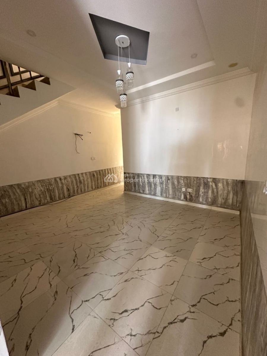 Serviced 4 Bedroom Terrace Duplex, Gaduwa, Abuja, Terraced Duplex for Sale