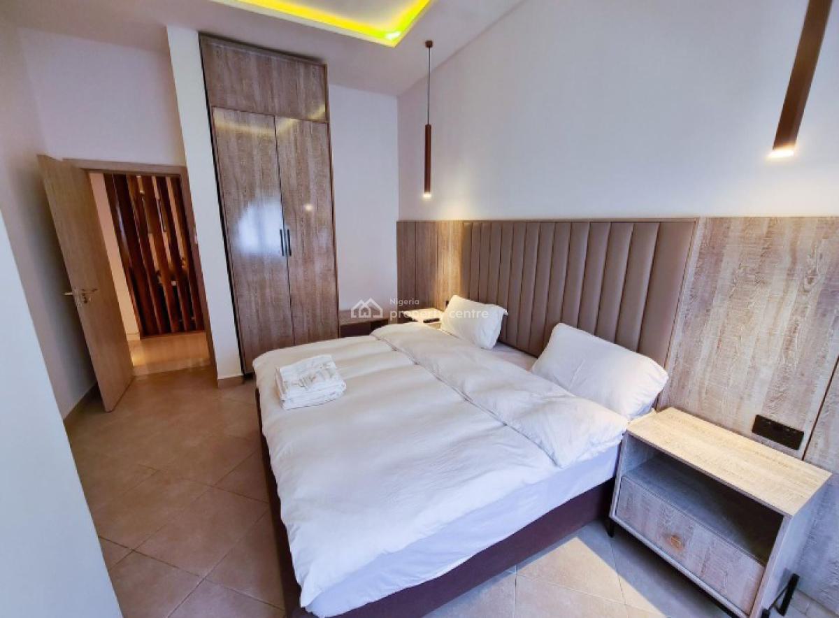 Fully Furnished 3-bedroom Apartment with Swimmingpool, Off Admiralty Way, Lekki Phase 1, Lekki, Lagos, Flat / Apartment for Rent