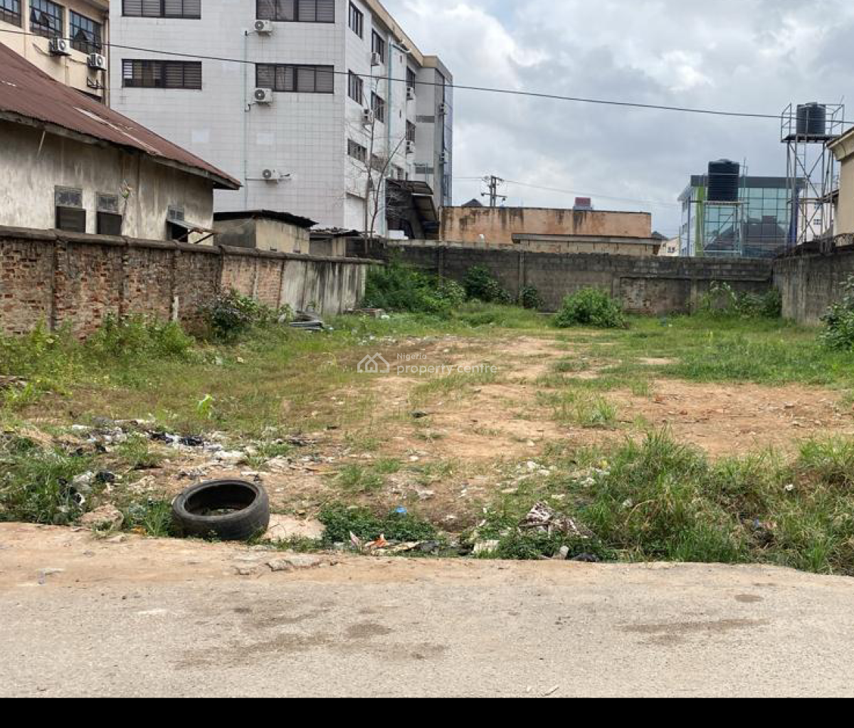 Nice Terrain Bareland, Alagomeji, Yaba, Lagos, Mixed-use Land for Sale