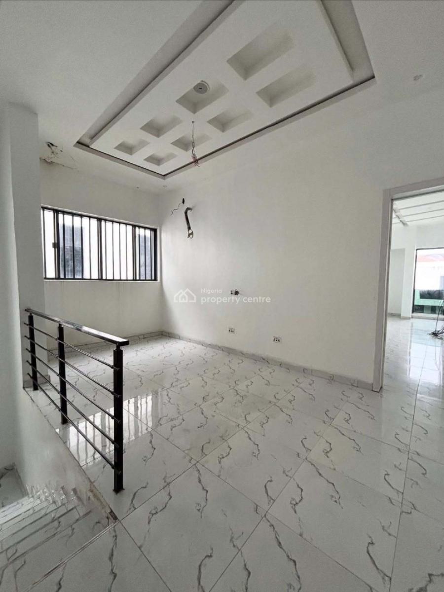 Contemporary 3-bedroom Semi-detached Duplex, Chevron, Lekki, Lagos, Semi-detached Duplex for Rent