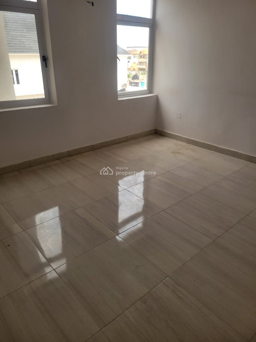 Spacious & Neat Apartment with 24hrs Light, Chevron Drive, Lekki Phase 2, Lekki, Lagos, Self Contain (single Rooms) for Rent