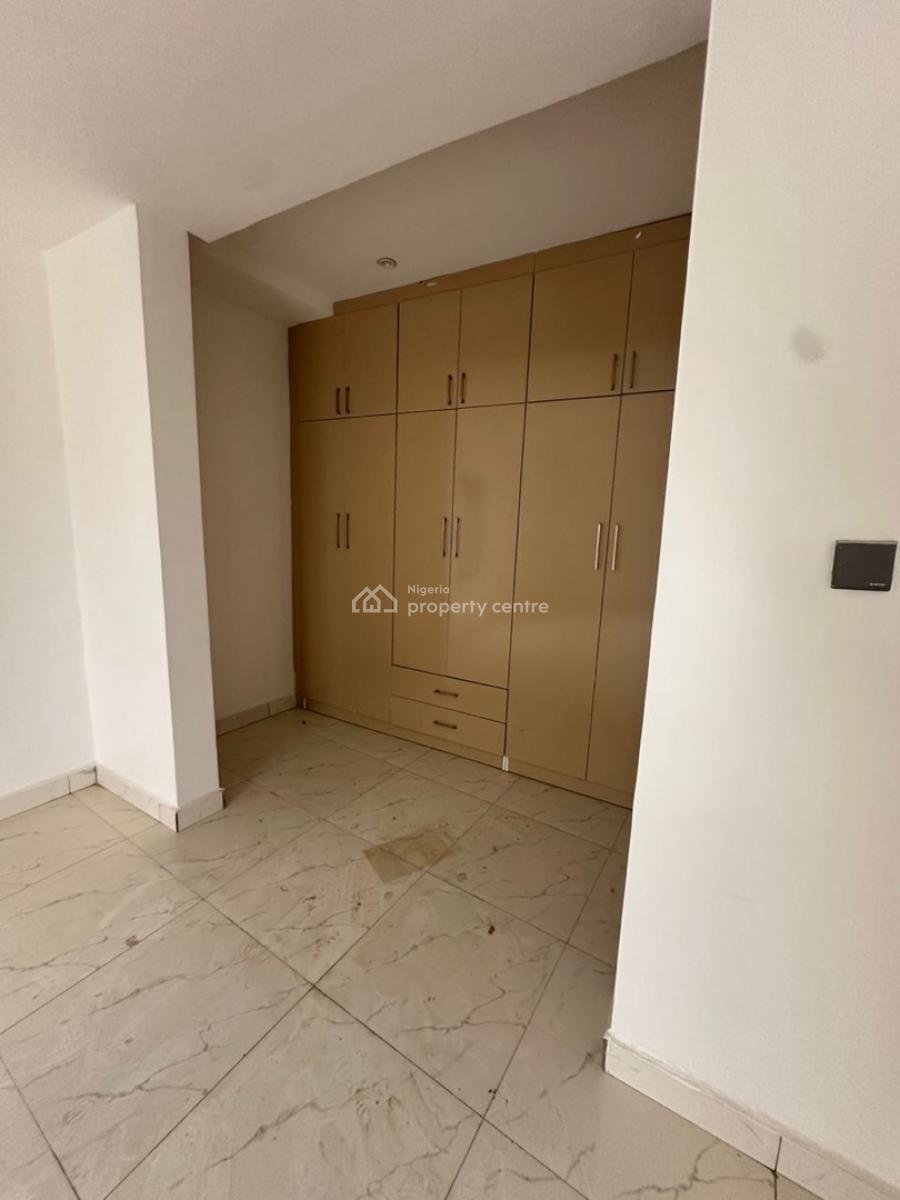 Standard 4 Beds Terraced Duplex, Jahi, Abuja, Terraced Duplex for Sale