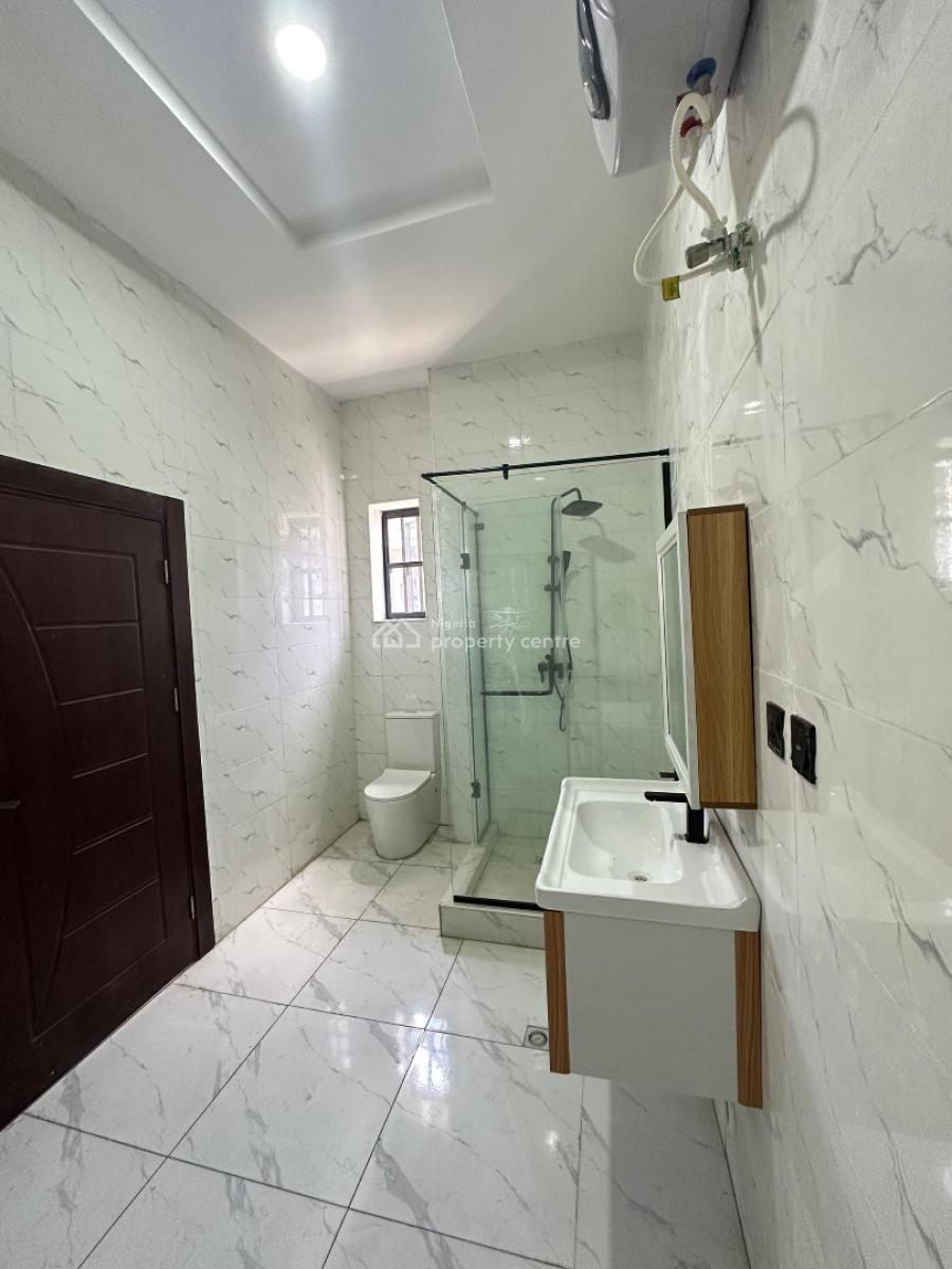 Well - Designed & Spacious 4-bedroom Semi-detached Duplex with Bq, Ikota, Lekki, Lagos, Semi-detached Duplex for Sale