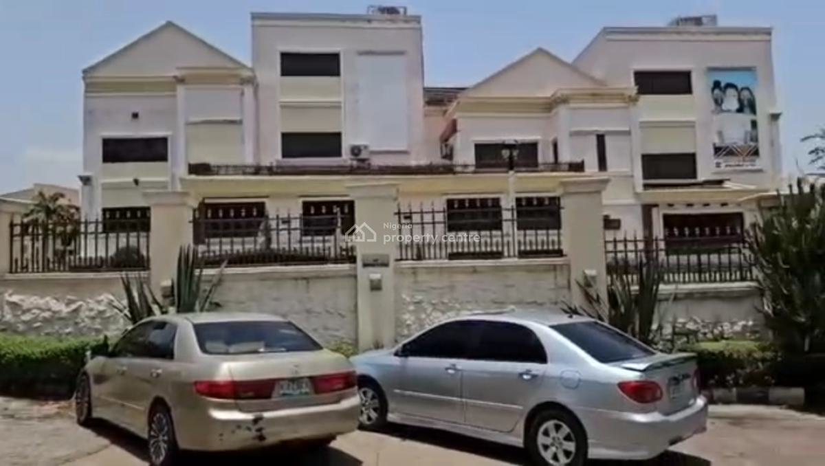 Executive Hotel, Wuse 2, Wuse 2, Abuja, Hotel / Guest House for Sale