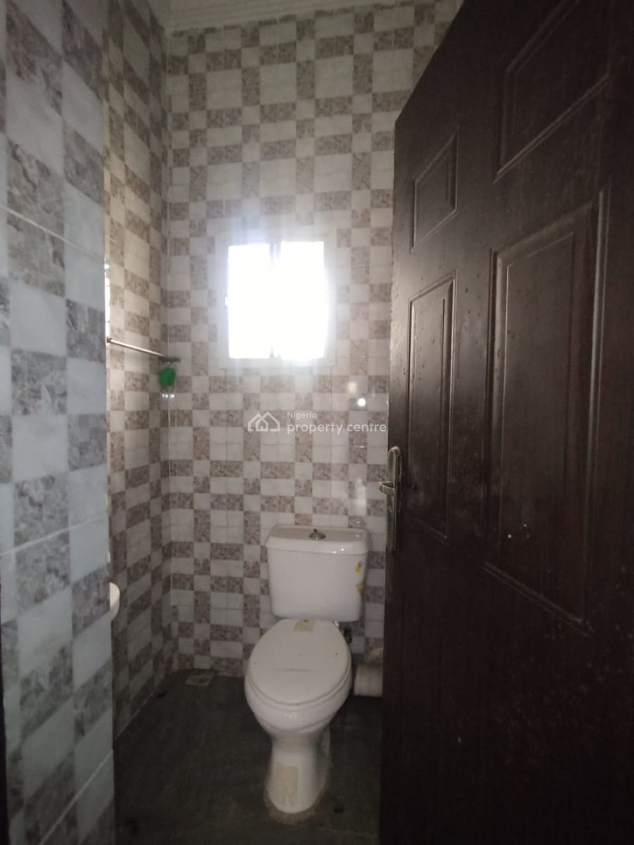 Solidly Built and Well Maintained 2 Bedroom Apartment, Phase 2, Lakowe, Ibeju Lekki, Lagos, Flat / Apartment for Rent