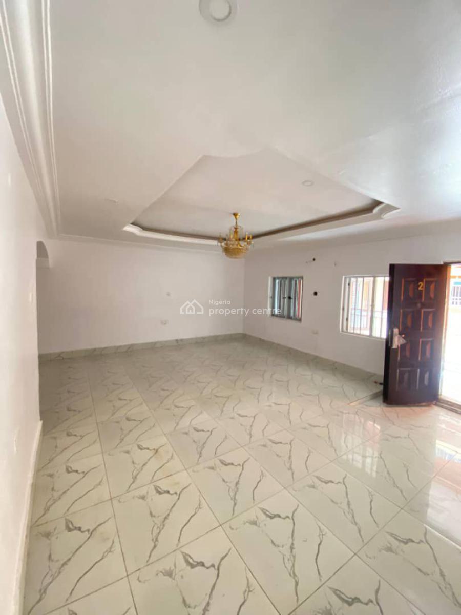 2 Bedroom Apartment in a Secured and Serene Estate, Chevron, Lekki, Lagos, Flat / Apartment for Rent