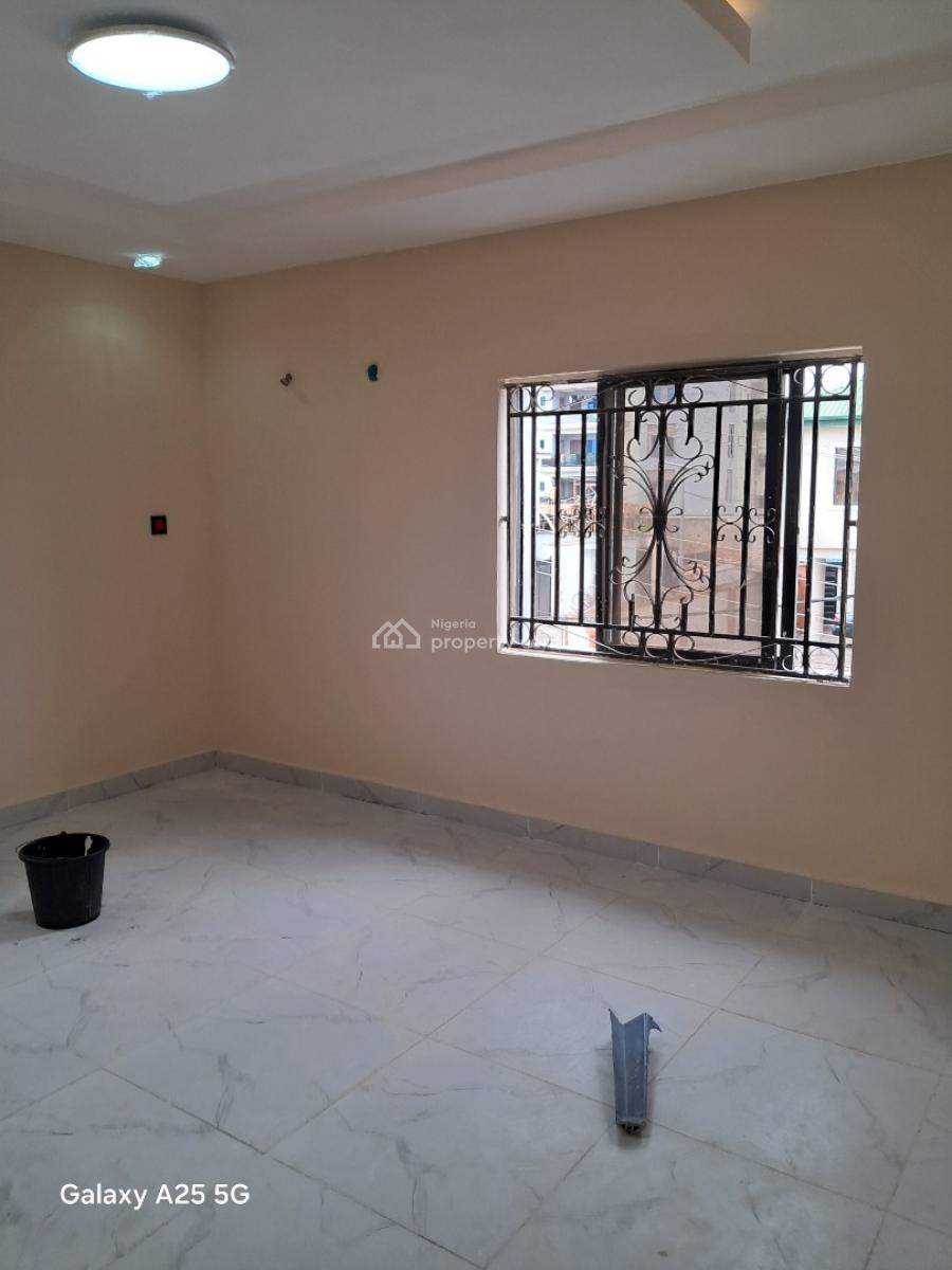 Well Renovated  Ensuite 3 Bedrooms Flat, Ikeja Gra, Ikeja, Lagos, Flat / Apartment for Rent