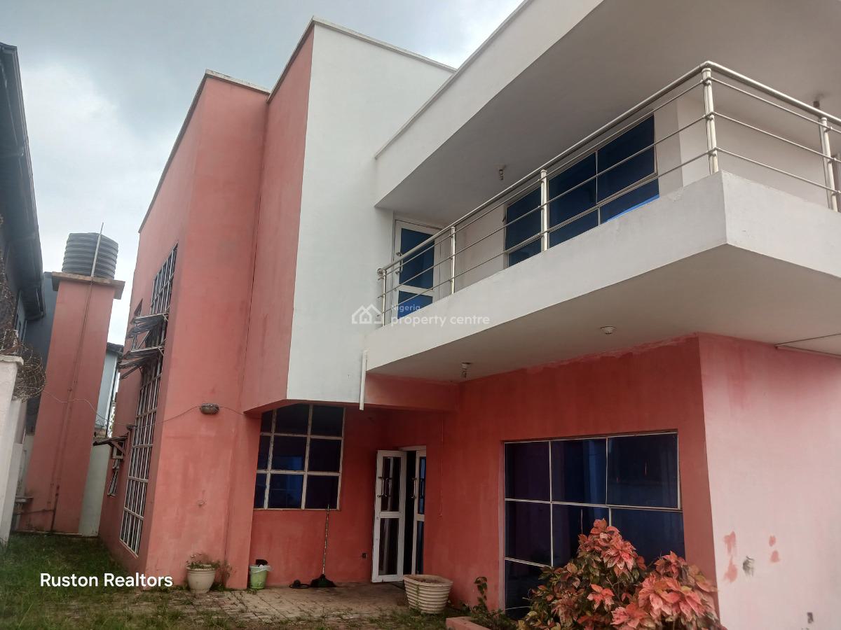 6 Rooms Office Building Duplex, Ibadan, Ibadan, Oyo, Office Space for Sale