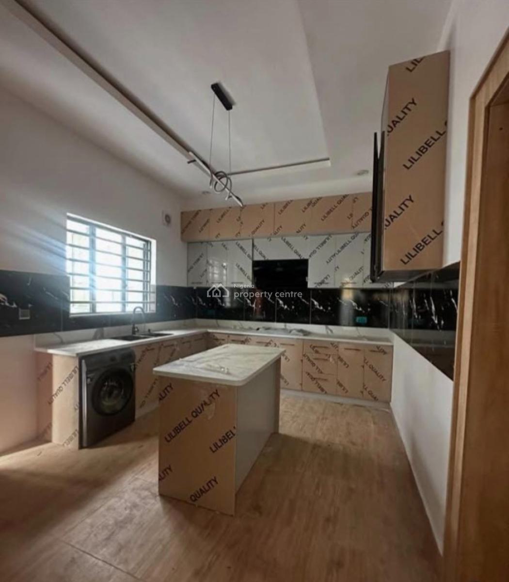 Luxurious 5 Bedroom Fully Detached Duplex with a Rm Bq in Adeniyi Jone, Adeniyi Jones Ikeja, Adeniyi Jones, Ikeja, Lagos, Detached Duplex for Sale