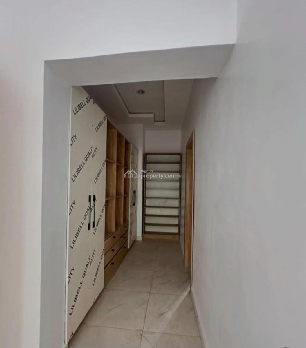 Luxurious 5 Bedroom Fully Detached Duplex with a Rm Bq in Adeniyi Jone, Adeniyi Jones Ikeja, Adeniyi Jones, Ikeja, Lagos, Detached Duplex for Sale