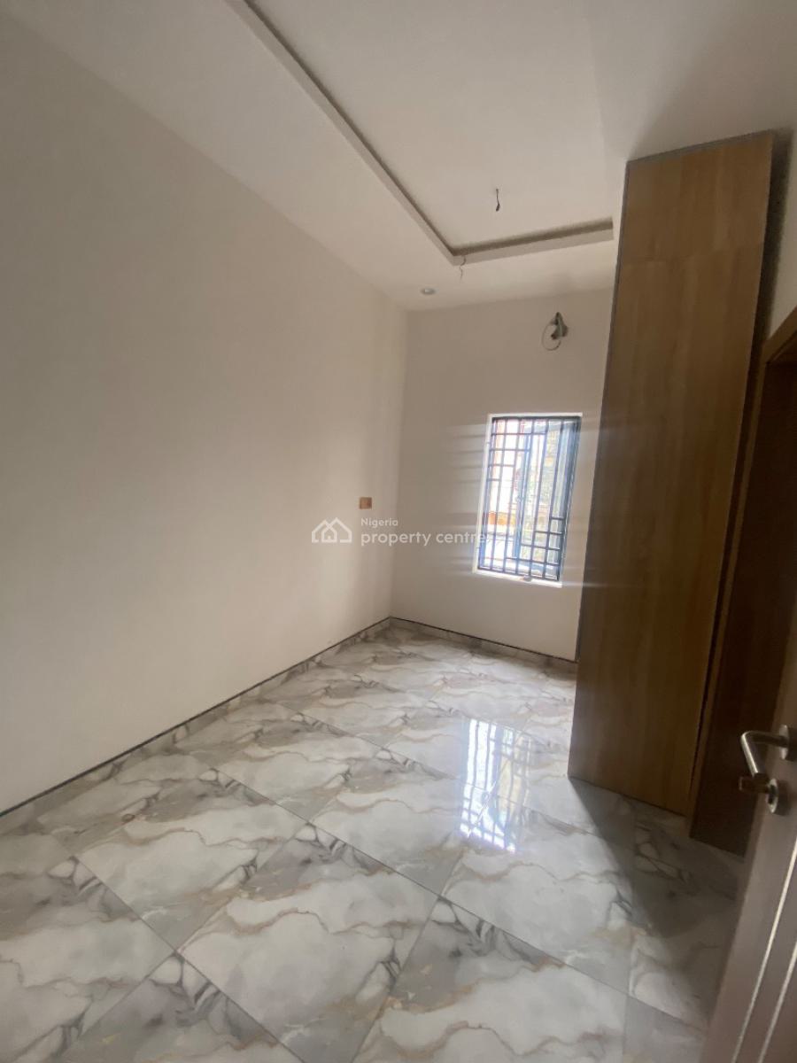 executive 2 & 3 Bedroom Apartments Selling., Off Cheif Natufe Street,babs Animashaun By Bode Junction Surulere, Bode Thomas, Surulere, Lagos, Block of Flats for Sale