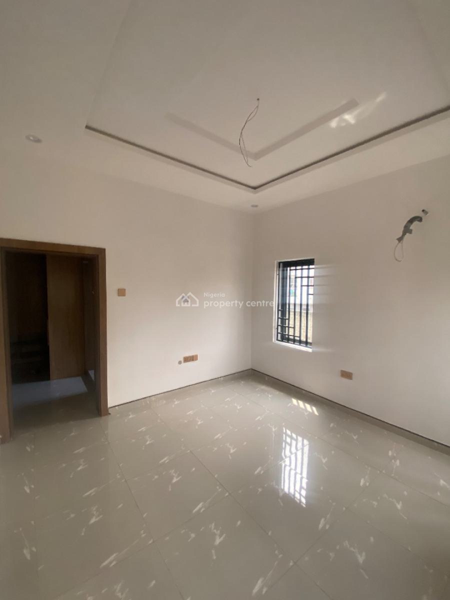 executive 2 & 3 Bedroom Apartments Selling., Off Cheif Natufe Street,babs Animashaun By Bode Junction Surulere, Bode Thomas, Surulere, Lagos, Block of Flats for Sale