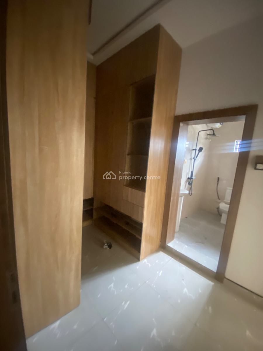 executive 2 & 3 Bedroom Apartments Selling., Off Cheif Natufe Street,babs Animashaun By Bode Junction Surulere, Bode Thomas, Surulere, Lagos, Block of Flats for Sale