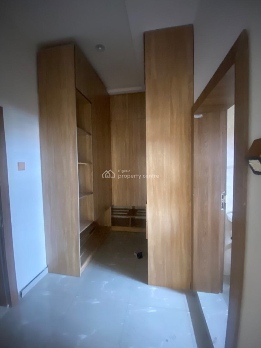 executive 2 & 3 Bedroom Apartments Selling., Off Cheif Natufe Street,babs Animashaun By Bode Junction Surulere, Bode Thomas, Surulere, Lagos, Block of Flats for Sale