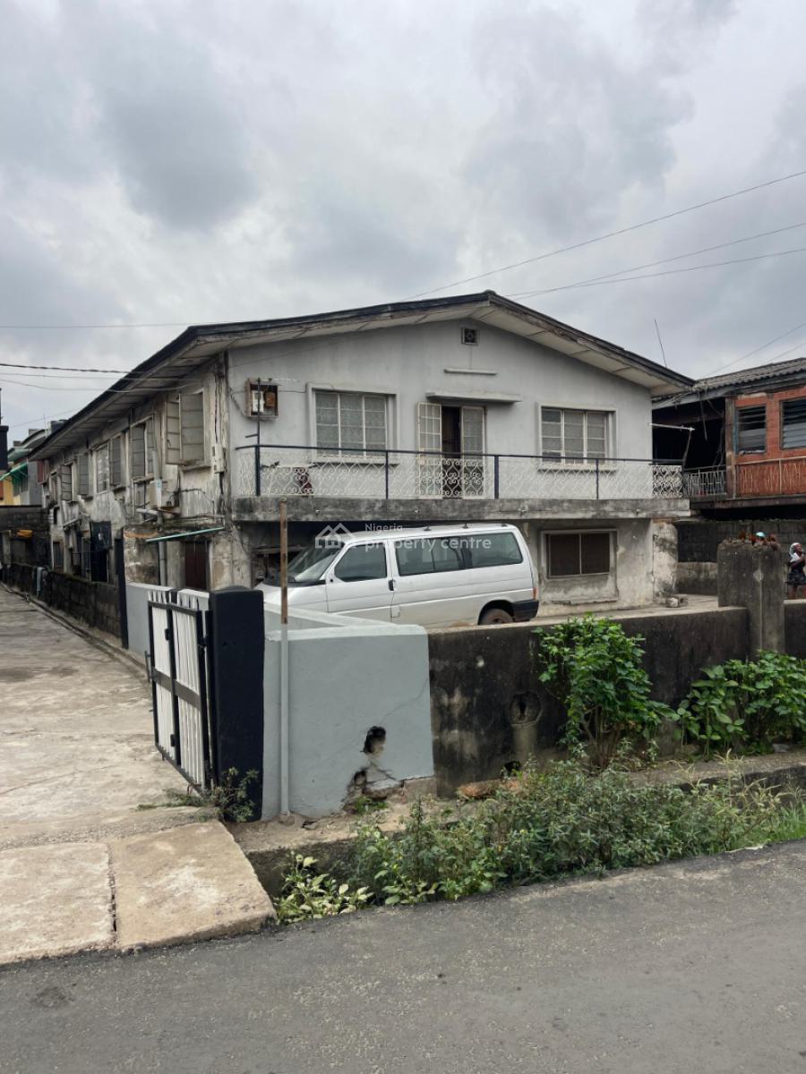a Storey Building in a Well Developed Area in Surulere, 5 Mins Drive From Surulere Shoprite Mall, Adelabu, Surulere, Lagos, Detached Bungalow for Sale