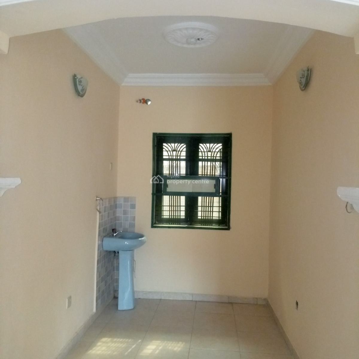 Nice and Well Maintained 3bedroom Flat in Surulere, Off Idi Araba Road Surulere Lagos, Idi Araba, Surulere, Lagos, Flat / Apartment for Rent