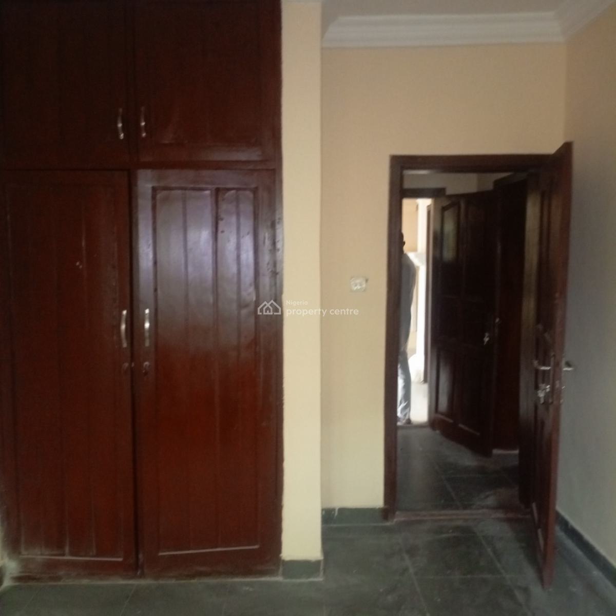 Nice and Well Maintained 3bedroom Flat in Surulere, Off Idi Araba Road Surulere Lagos, Idi Araba, Surulere, Lagos, Flat / Apartment for Rent