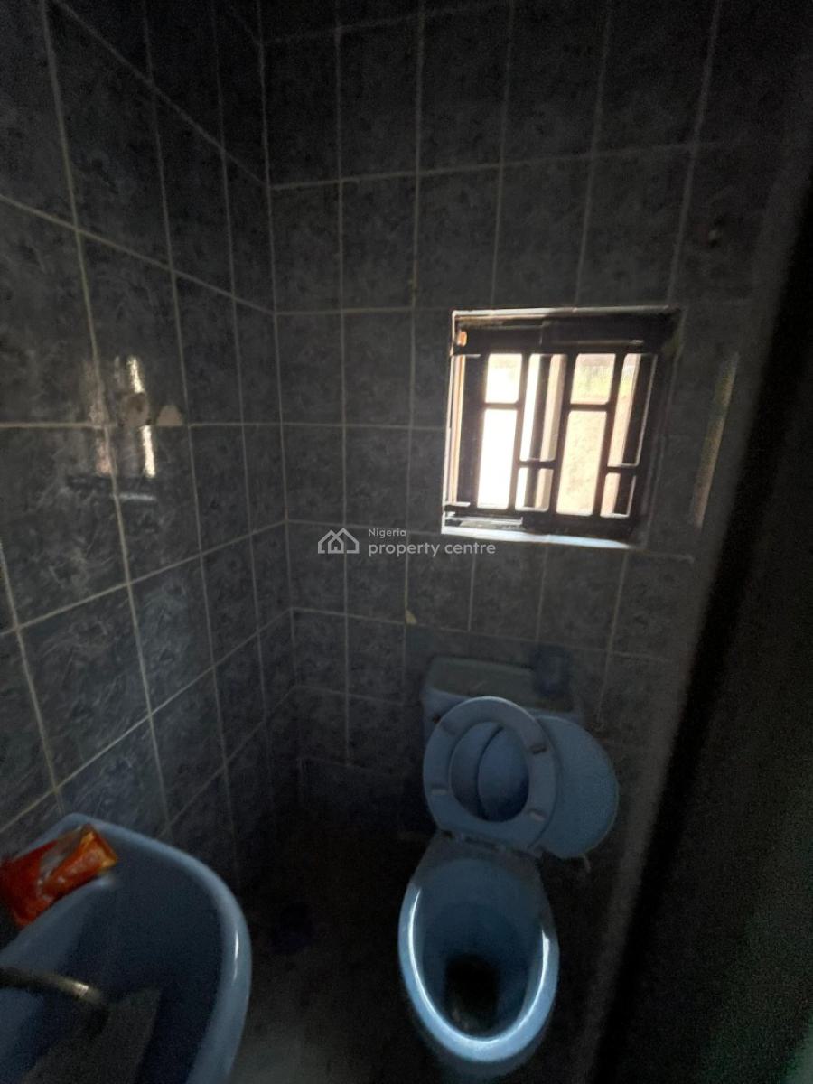 Spacious 3 Bedroom Apartment, Osapa, Lekki, Lagos, Flat / Apartment for Rent