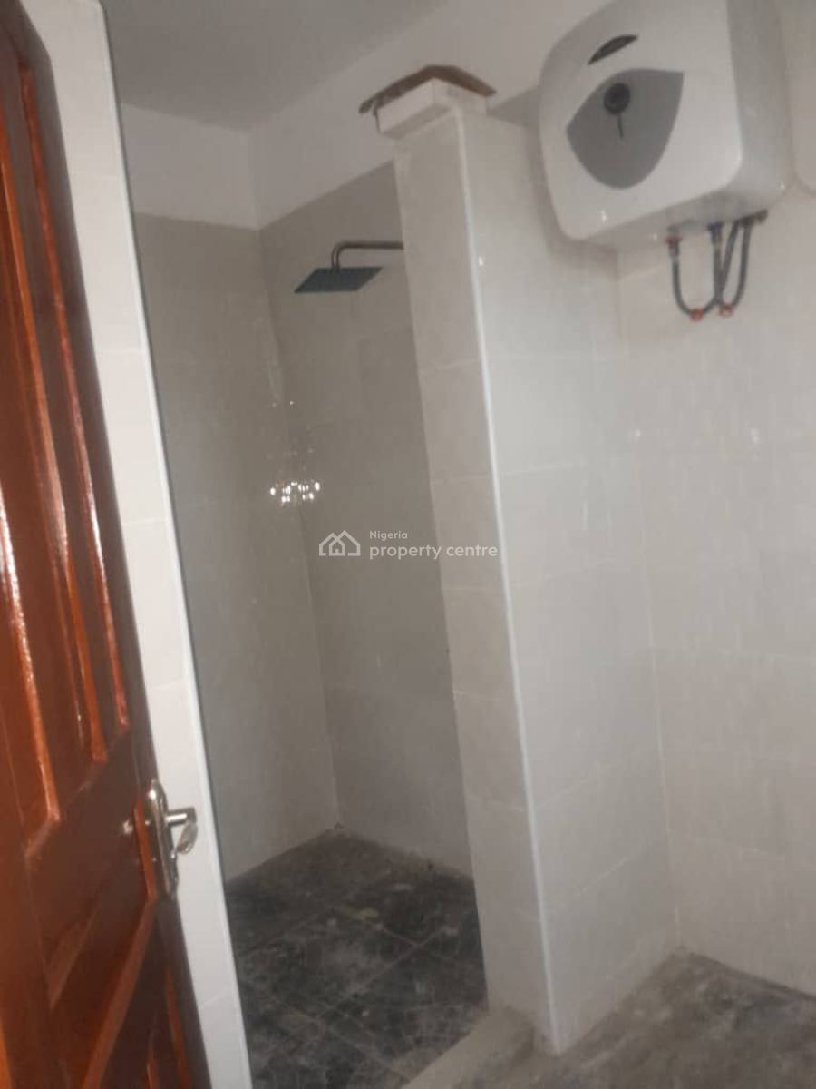 a Luxury 2 Bedrooms Flat with Excel, Ocean Palm Estate, Lekki Phase 2, Lekki, Lagos, Flat / Apartment for Rent