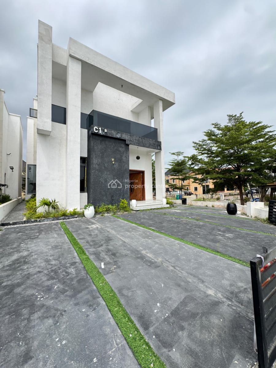 Unique 4  Bedroom Detached Duplex with Bq  and a Pool, Orchid, Lekki, Lagos, Detached Duplex for Sale