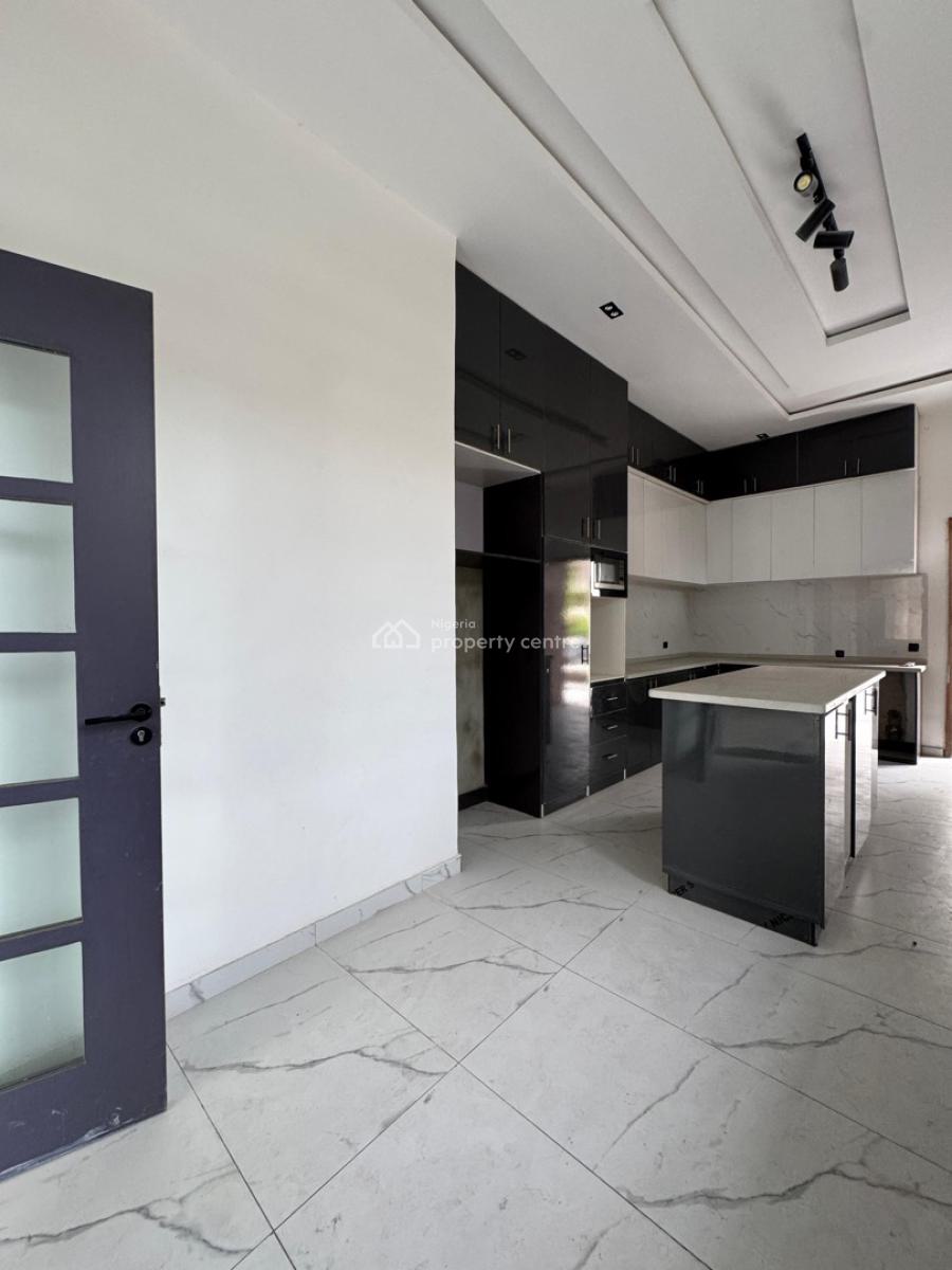 Unique 4  Bedroom Detached Duplex with Bq  and a Pool, Orchid, Lekki, Lagos, Detached Duplex for Sale
