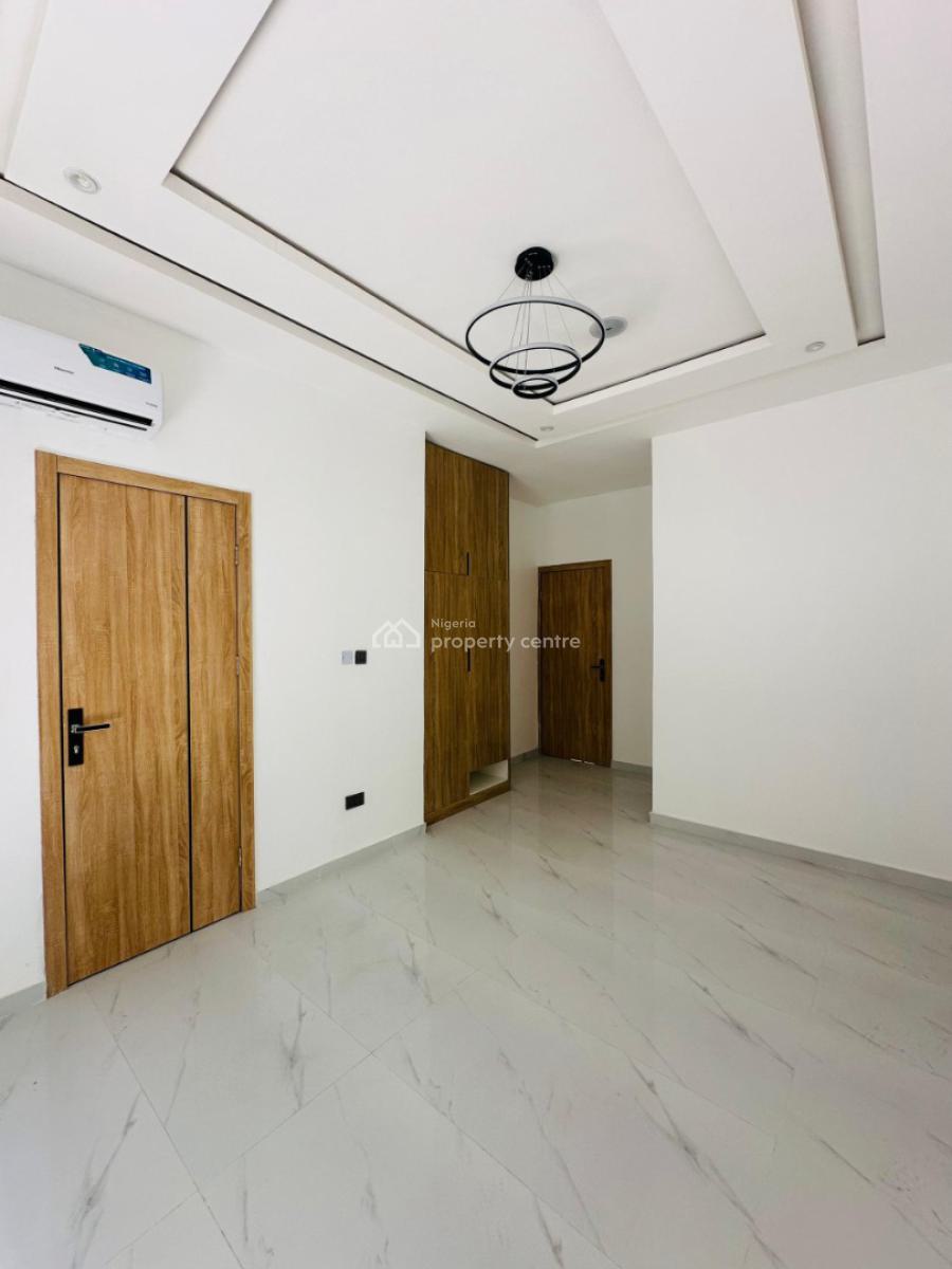 Nicely Built 2 Bedroom Apartment with Gym, Elevator & Pool, Ikate, Lekki, Lagos, Flat / Apartment for Sale