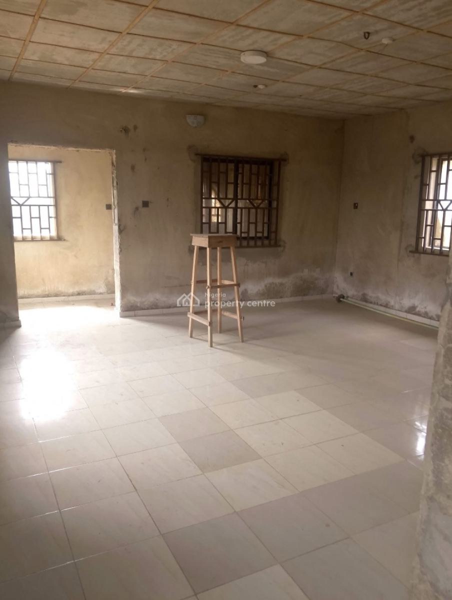 2 Bedroom Apartment, Abule Egba, Agege, Lagos, Flat / Apartment for Sale