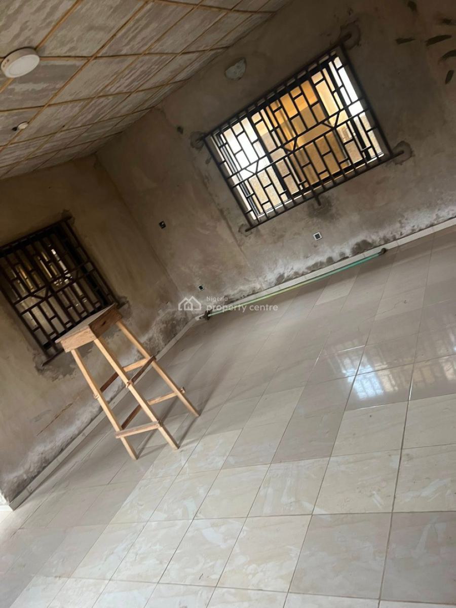 2 Bedroom Apartment, Abule Egba, Agege, Lagos, Flat / Apartment for Sale